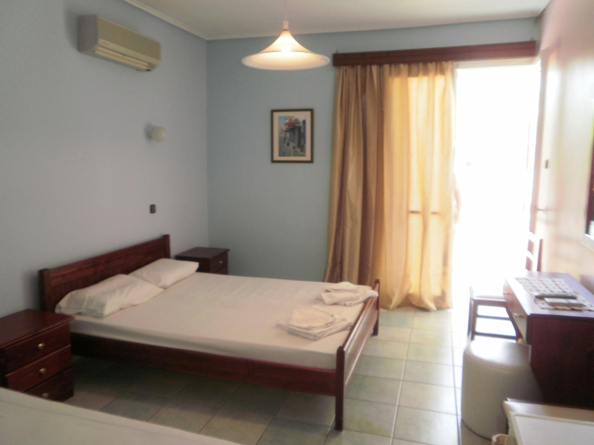 Francisco Beach Hotel Agios Andreas  Buitenkant foto