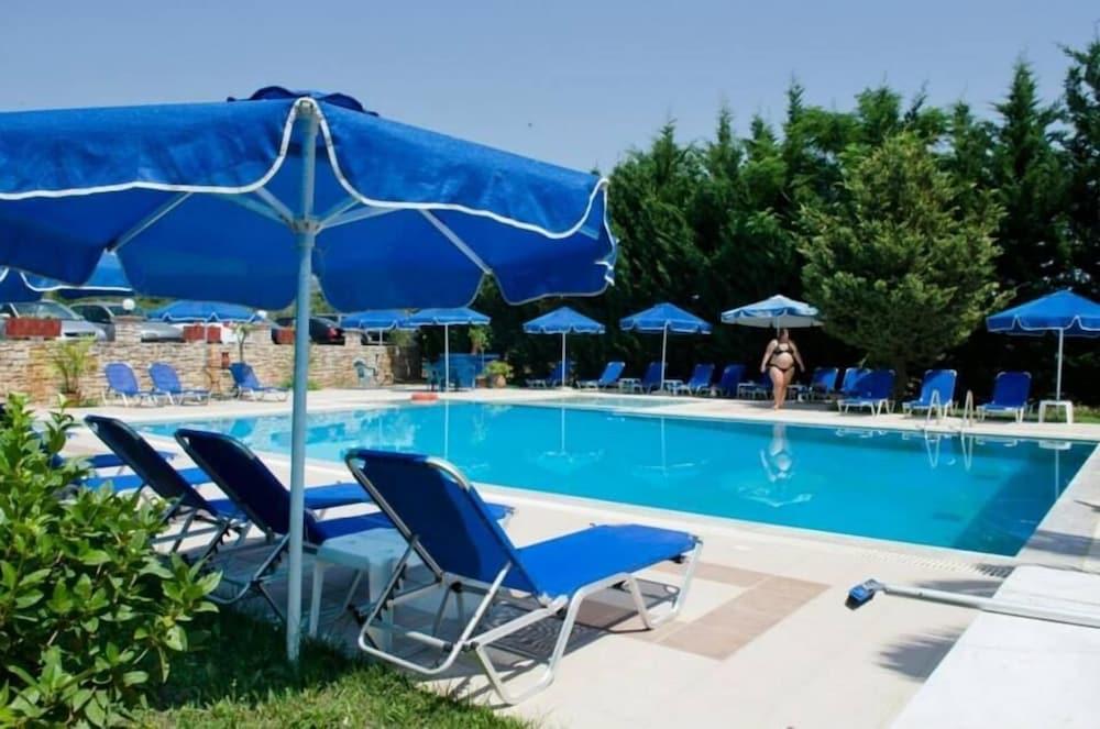 Francisco Beach Hotel Agios Andreas  Buitenkant foto
