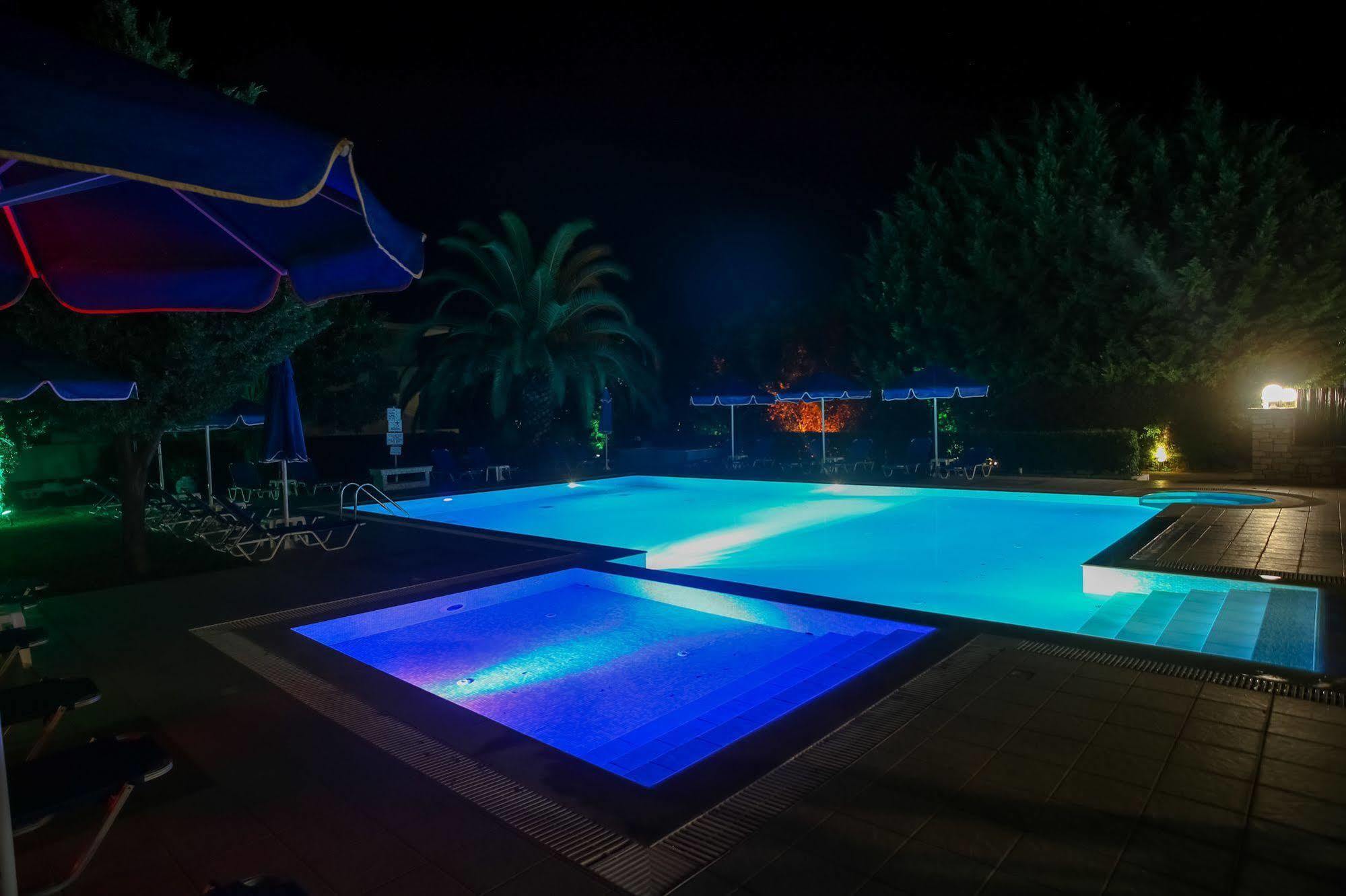 Francisco Beach Hotel Agios Andreas  Buitenkant foto